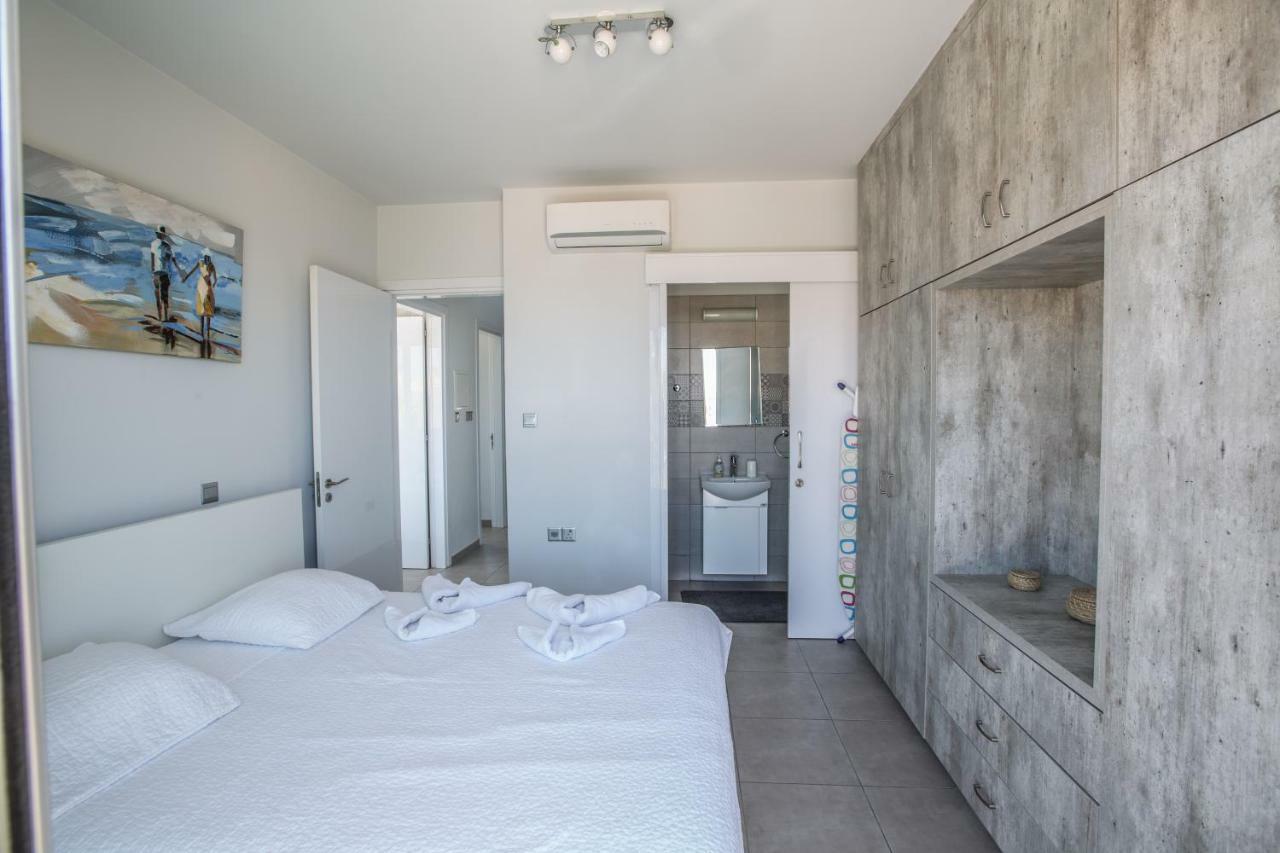 Kitsios Villas With Private Pool No2 Протарас Екстериор снимка