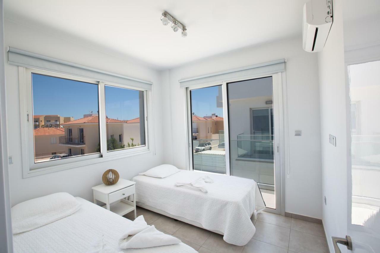 Kitsios Villas With Private Pool No2 Протарас Екстериор снимка